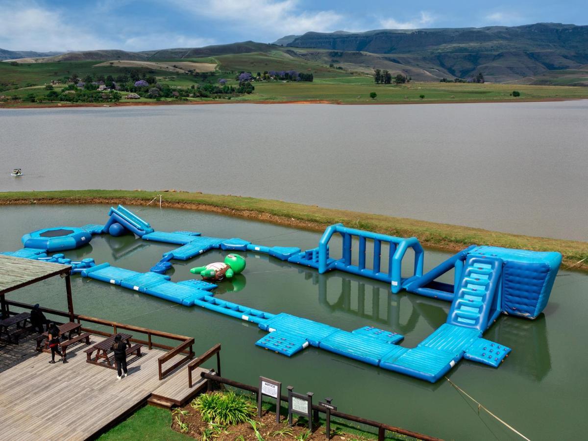 Cayley Mountain Resort Champagne Valley Exteriör bild